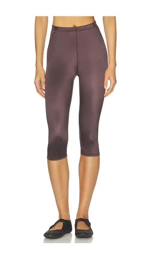 NikeSKIMS Shine Drawcord 17 Inch Crop Leggings