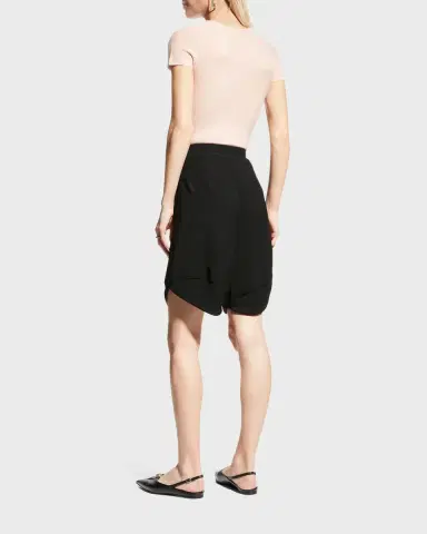 Giorgio Armani Techno Cady Bermuda Shorts | Thumbnail 2 Giorgio Armani Techno Cady Bermuda Shorts | Thumbnail 2