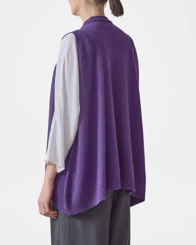 Eskandar V-Neck Cashmere Vest | Thumbnail 2 Eskandar V-Neck Cashmere Vest | Thumbnail 2