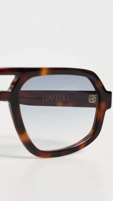 Luv Lou The Banks Sunglasses Tortoise One Size | Thumbnail 5