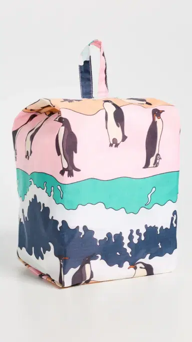 BAGGU 3D Zip Set Vacation Animals One Size | Thumbnail 3 BAGGU 3D Zip Set Vacation Animals One Size | Thumbnail 3