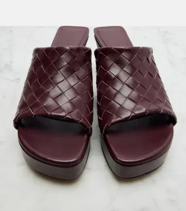 Bottega Veneta Rosita Intrecciato leather wedge mules | Thumbnail 2