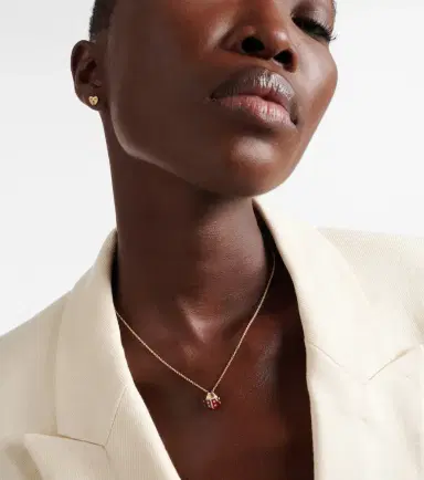 Yvonne Léon Yvonne Léon Coccinelle Mini 9kt gold pendant necklace with diamonds and agate | Thumbnail 5