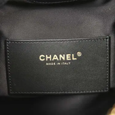 Chanel Chanel Medium 25 Hobo Bag Black Caviar Gold Hardware | Thumbnail 10