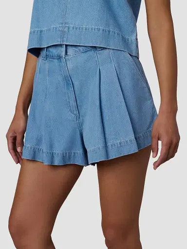 Joe's Jeans Women's The Lillie Pleated Denim Shorts - Copious - Size 8 | Thumbnail 5 Joe's Jeans Women's The Lillie Pleated Denim Shorts - Copious - Size 8 | Thumbnail 5