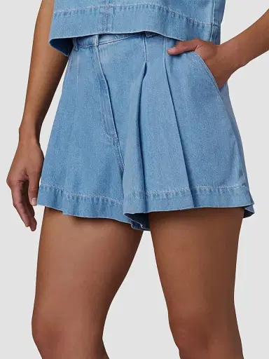 Joe's Jeans Women's The Lillie Pleated Denim Shorts - Copious - Size 8 | Thumbnail 6 Joe's Jeans Women's The Lillie Pleated Denim Shorts - Copious - Size 8 | Thumbnail 6