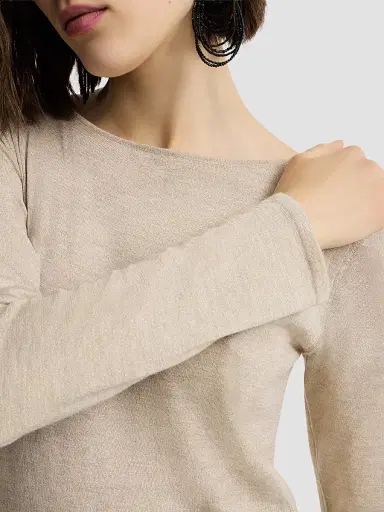 Brunello Cucinelli Women's Sparkling Cashmere and Silk Lightweight Sweater | Thumbnail 5 Brunello Cucinelli Women's Sparkling Cashmere and Silk Lightweight Sweater | Thumbnail 5