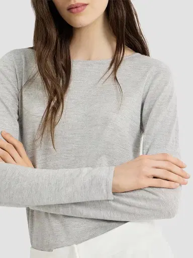Brunello Cucinelli Women's Sparkling Cashmere and Silk Lightweight Sweater | Thumbnail 4 Brunello Cucinelli Women's Sparkling Cashmere and Silk Lightweight Sweater | Thumbnail 4