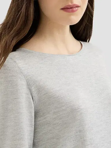 Brunello Cucinelli Women's Sparkling Cashmere and Silk Lightweight Sweater | Thumbnail 5 Brunello Cucinelli Women's Sparkling Cashmere and Silk Lightweight Sweater | Thumbnail 5