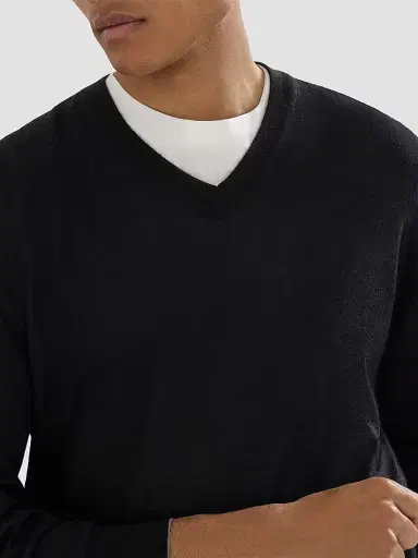 Brunello Cucinelli Men's Cashmere and Silk Lightweight Sweater - Black - Size 46 | Thumbnail 5 Brunello Cucinelli Men's Cashmere and Silk Lightweight Sweater - Black - Size 46 | Thumbnail 5
