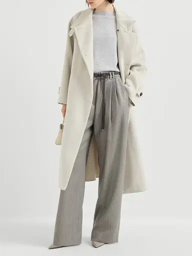Brunello Cucinelli Women's Cashmere and Silk Lightweight Sweater | Thumbnail 6 Brunello Cucinelli Women's Cashmere and Silk Lightweight Sweater | Thumbnail 6