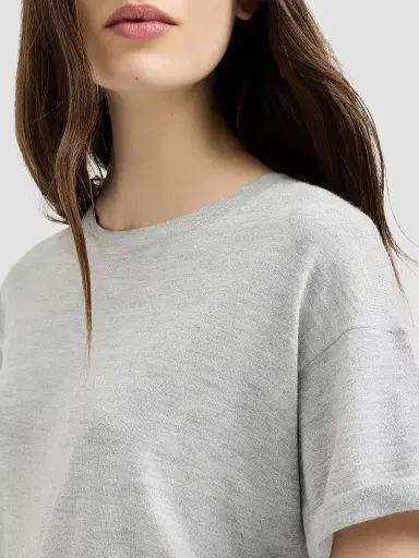 Brunello Cucinelli Women's Sparkling Cashmere and Silk Lightweight Knit T-Shirt | Thumbnail 5