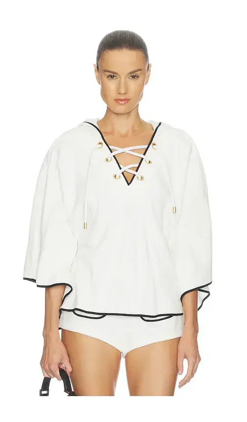 L'AGENCE Demeter Poncho