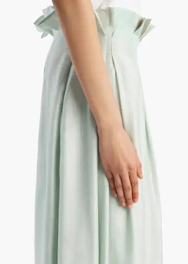 Khaite Astrid Skirt In Ice Green | Thumbnail 6