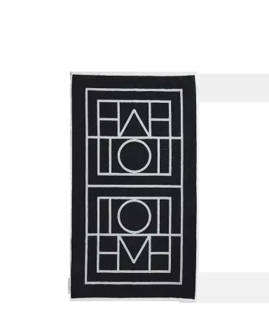 TOTEME Monogram Jacquard Beach Towel | Thumbnail 3