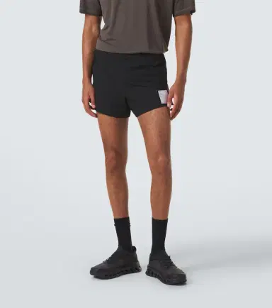 Satisfy Justice Distance 2.5'' running shorts | Thumbnail 4