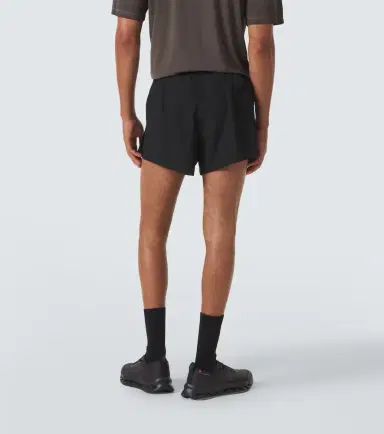 Satisfy Justice Distance 2.5'' running shorts | Thumbnail 5