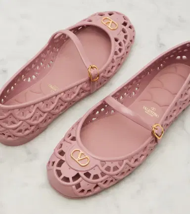 Valentino Garavani Ondette VLogo Mary Jane flats | Thumbnail 3