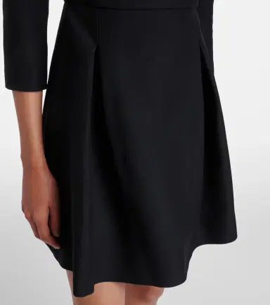 Valentino Crepe Couture embellished minidress | Thumbnail 2
