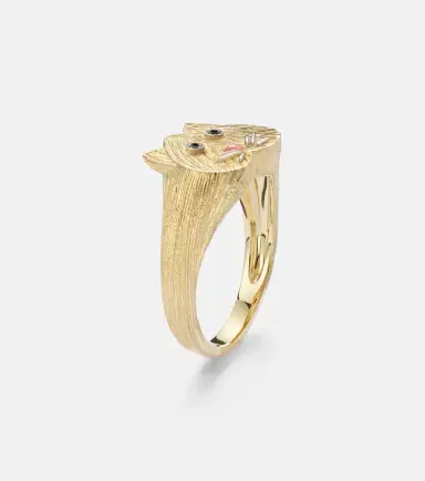Yvonne Léon Yvonne Léon Chevalière Chaton Mini 9kt gold ring with black diamonds | Thumbnail 2