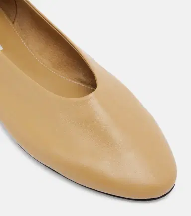 TOTEME Leather ballet flats | Thumbnail 4