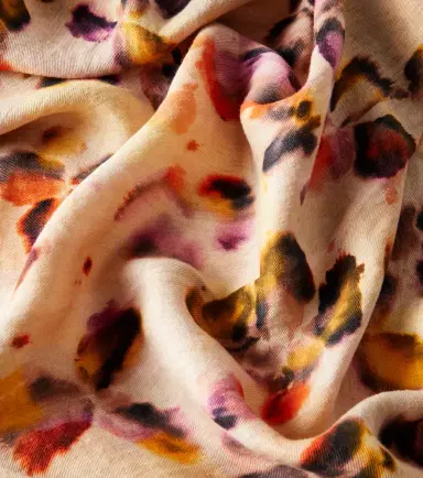 The House of Lyria Firmamento floral linen blanket | Thumbnail 2