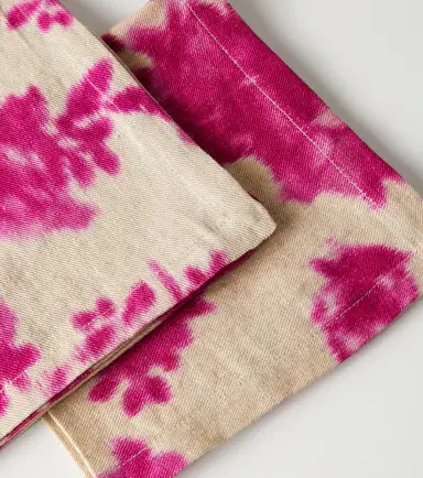 The House of Lyria Plumeria set of 2 floral linen napkins | Thumbnail 3