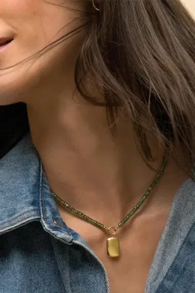 MONICA RICH KOSANN Green Sapphire Strand Slim Britt Locket Necklace | Thumbnail 2 MONICA RICH KOSANN Green Sapphire Strand Slim Britt Locket Necklace | Thumbnail 2
