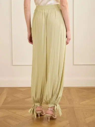 Chloé Satin Tapered Pants | Thumbnail 4