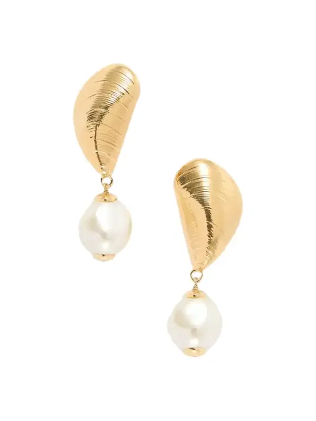 Oscar de la Renta Mussel Embellished Earrings
