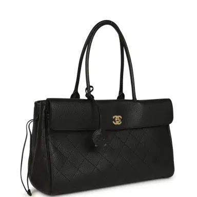 Chanel Chanel Medium "Urban Essential" East West Shopping Tote Black Caviar Gold Hardware | Thumbnail 2