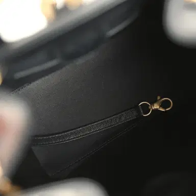 Chanel Pre-owned Chanel Small 25 Hobo Backpack Black Caviar Antique Gold Hardware | Thumbnail 9