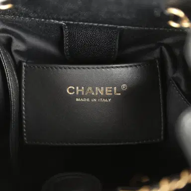 Chanel Pre-owned Chanel Small 25 Hobo Backpack Black Caviar Antique Gold Hardware | Thumbnail 10