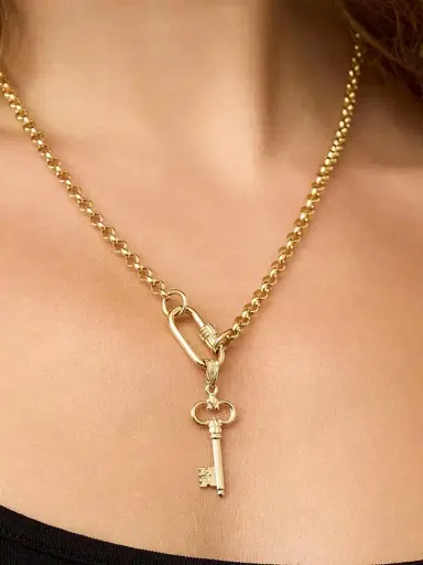 Oradina Women's Maison Pendant Charm in 14K Yellow Gold - Gold | Thumbnail 4