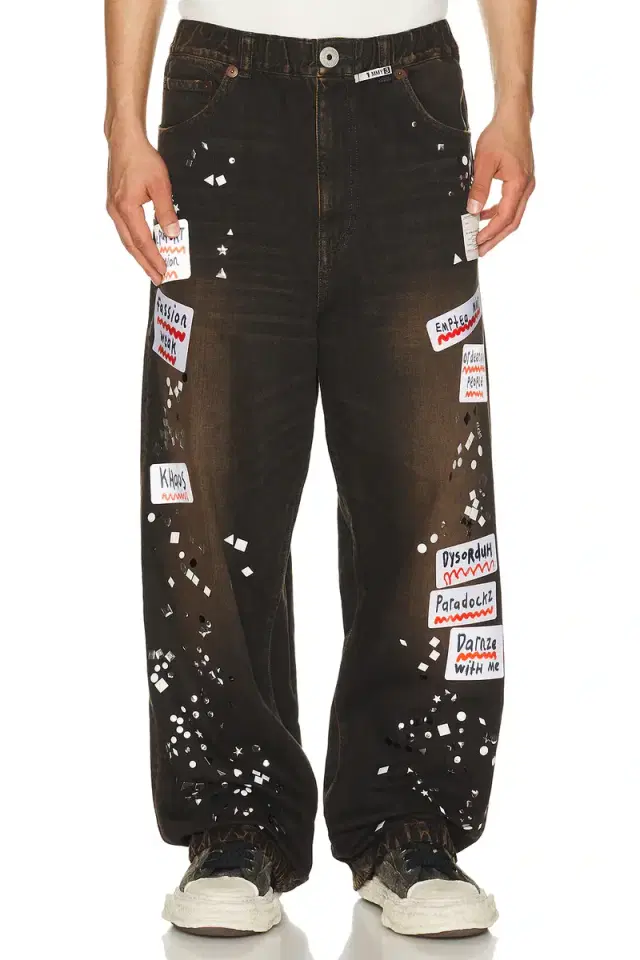 Denim Jeans With Sticker