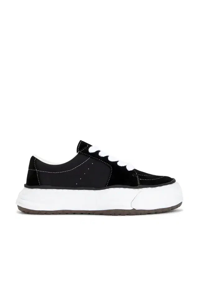 Eric Original Sole Suede Low-Top Sneaker