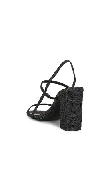 RAYE Amit Sandal | Thumbnail 3