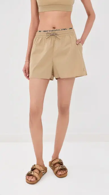 Burberry Astra Shorts Beige | Thumbnail 3 Burberry Astra Shorts Beige | Thumbnail 3