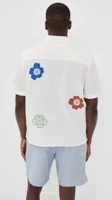 Wax London Didcot Applique Floral Shirt Ecru/Multi | Thumbnail 3