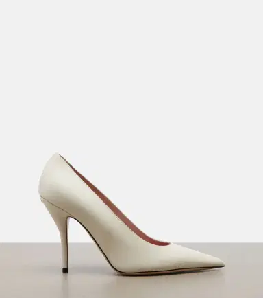 Valentino Garavani Cuttie leather pumps | Thumbnail 3
