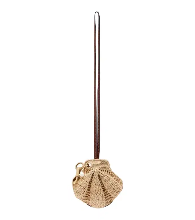 Chloé Shell embellished raffia bag charm