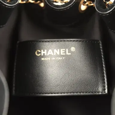 Chanel Pre-owned Chanel Small 25 Hobo Bag Black Suede Antique Gold Hardware | Thumbnail 9 Chanel Pre-owned Chanel Small 25 Hobo Bag Black Suede Antique Gold Hardware | Thumbnail 9