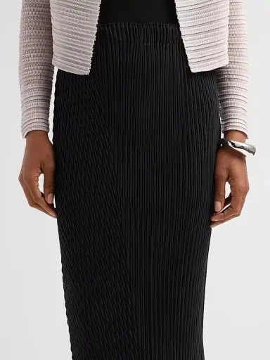 Issey Miyake Women's Box Pleats Midi Skirt - Black - Size Small | Thumbnail 5 Issey Miyake Women's Box Pleats Midi Skirt - Black - Size Small | Thumbnail 5