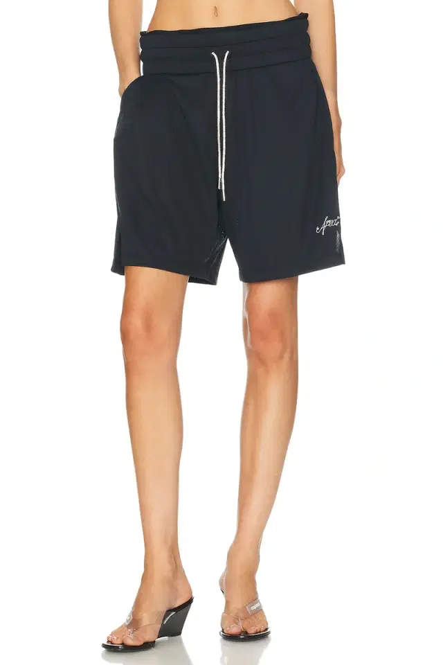 AREA Sporty Basketball Short