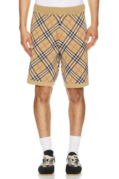 Burberry Gawain Short | Thumbnail 1