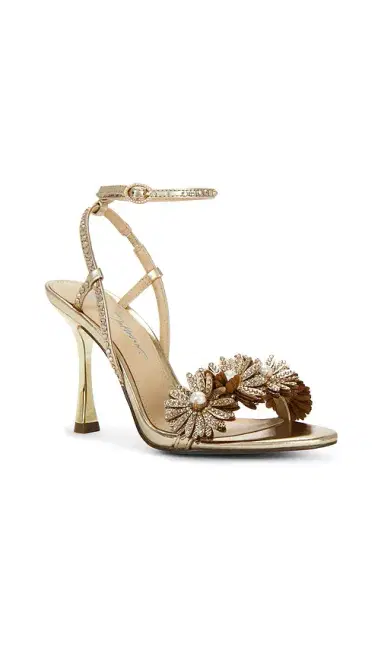 Steve Madden x Betsey Johnson Mylee Sandal | Thumbnail 2 Steve Madden x Betsey Johnson Mylee Sandal | Thumbnail 2