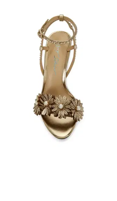 Steve Madden x Betsey Johnson Mylee Sandal | Thumbnail 4 Steve Madden x Betsey Johnson Mylee Sandal | Thumbnail 4