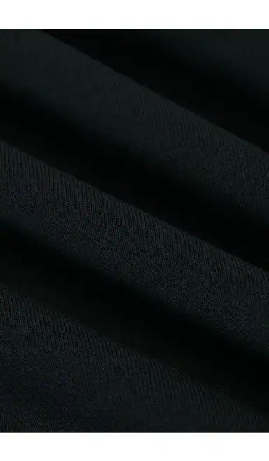 HAELO Angel Blur Baby Tee | Thumbnail 6