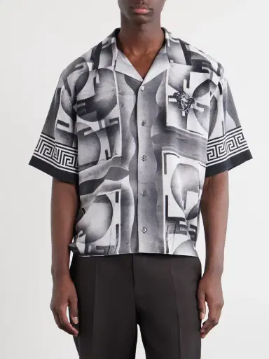 Versace Camp-Collar Printed Silk-Crepe De Chine Shirt - Men | Thumbnail 3