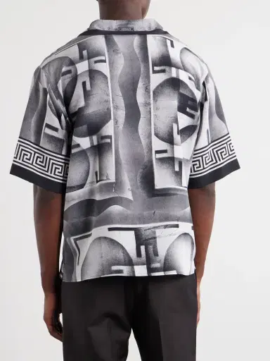 Versace Camp-Collar Printed Silk-Crepe De Chine Shirt - Men | Thumbnail 4